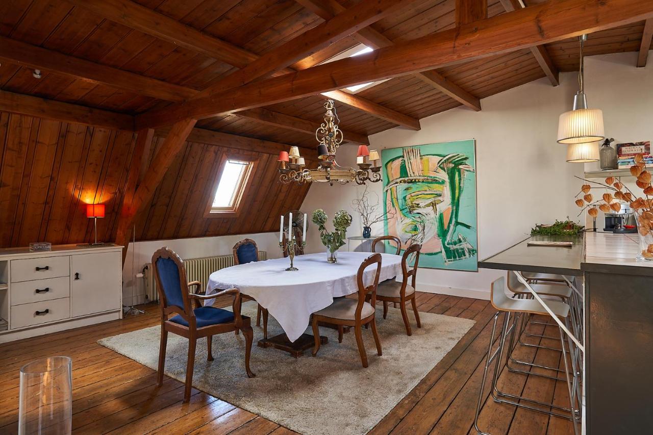 דירן Huis Met De Leeuwenkoppen מראה חיצוני תמונה